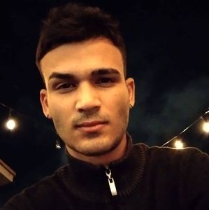 Meet your Posher, Diego